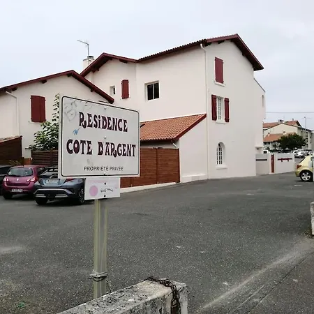 A 70m De La Et L Estacade De Capbreton